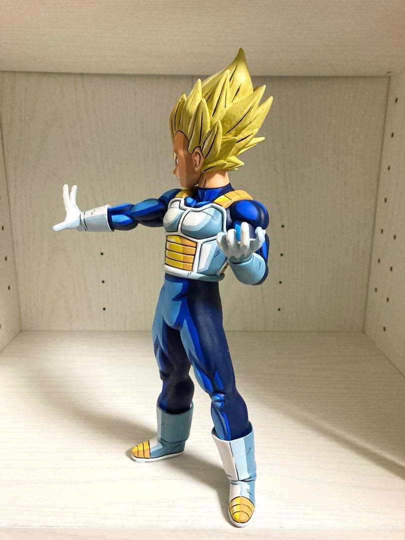 ドラゴンボール フィギュア リペイント 超サイヤ人 ベジータ 二次元彩色