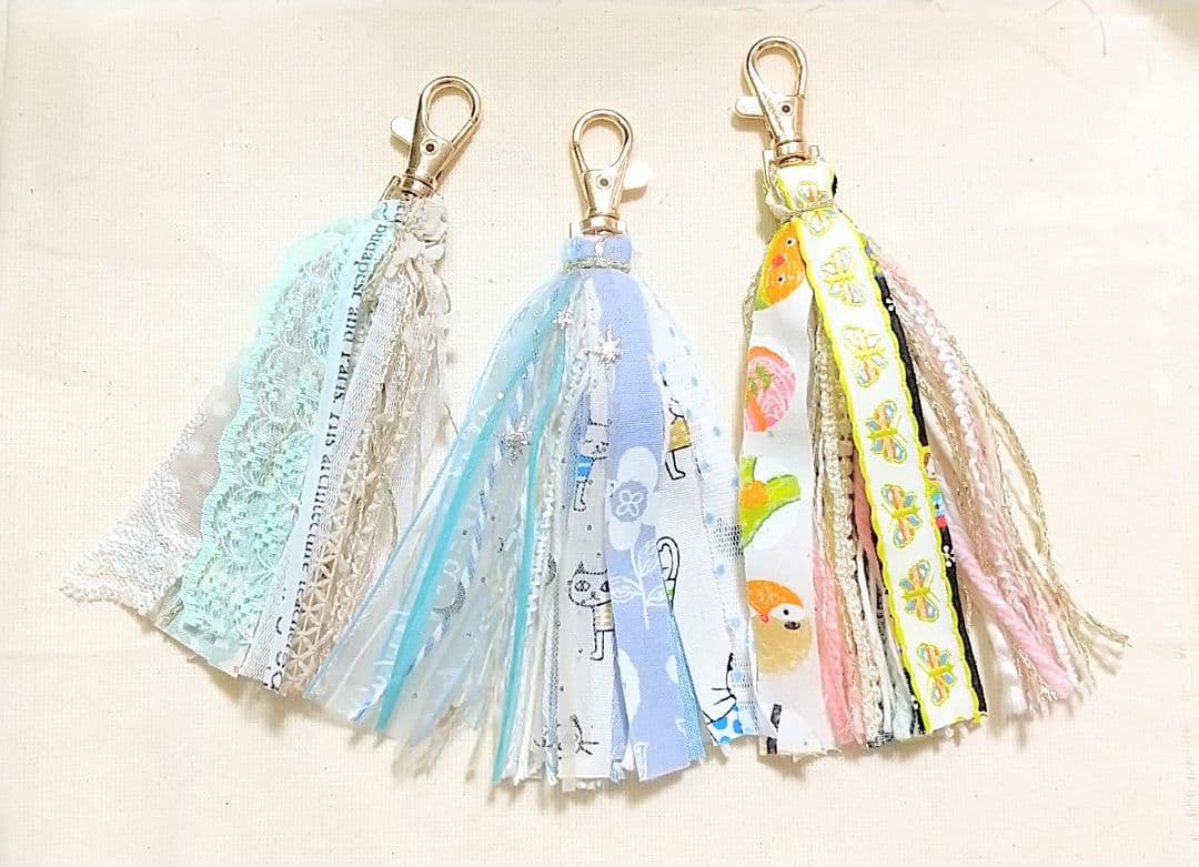 SOLD◆猫 北欧 数式 ハンドメイド 布タッセル バックチャーム キーホルダー