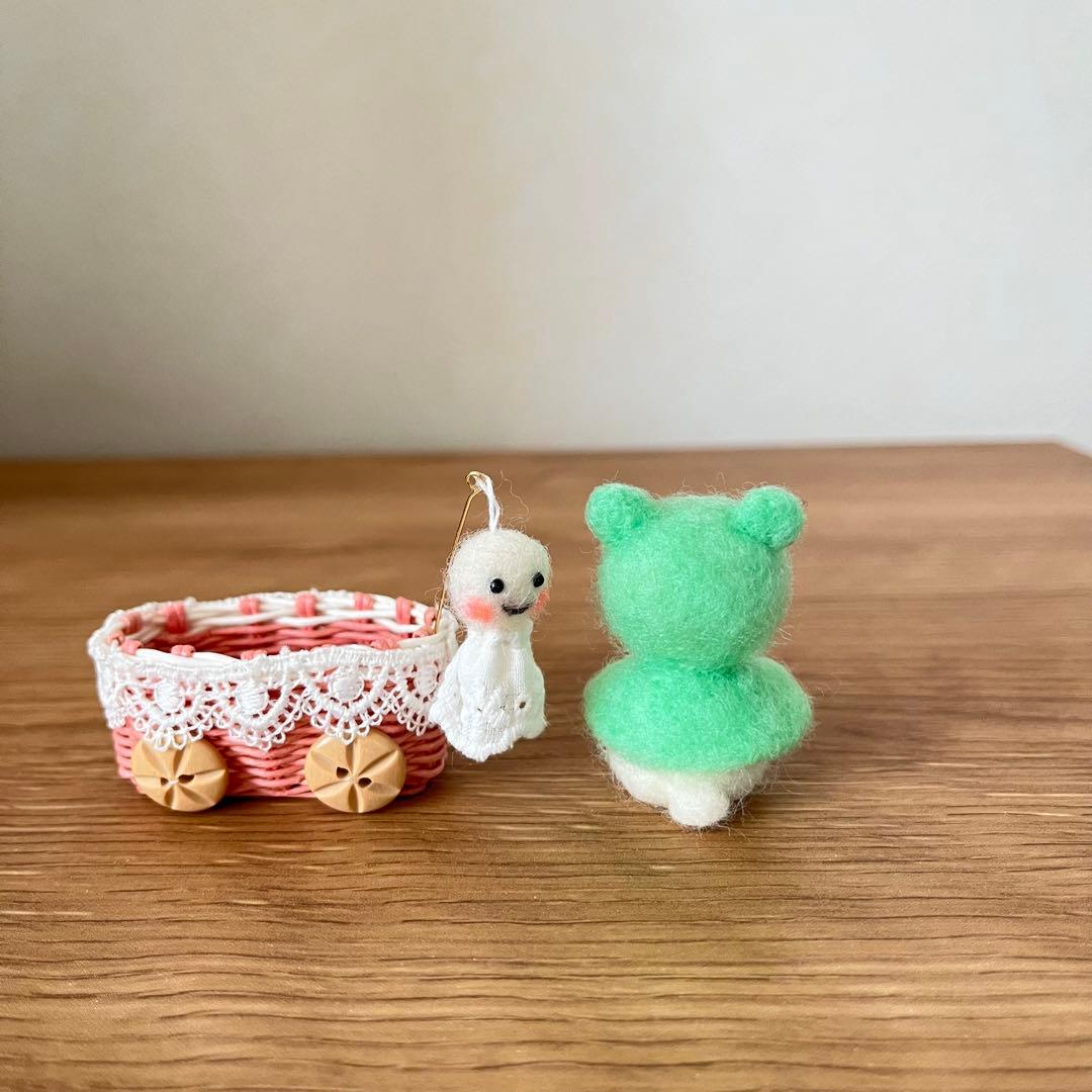 羊毛フェルト　みみページ