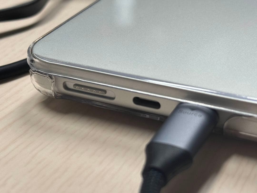MacBook本体 M4 MacBook Air 24GB 512GB