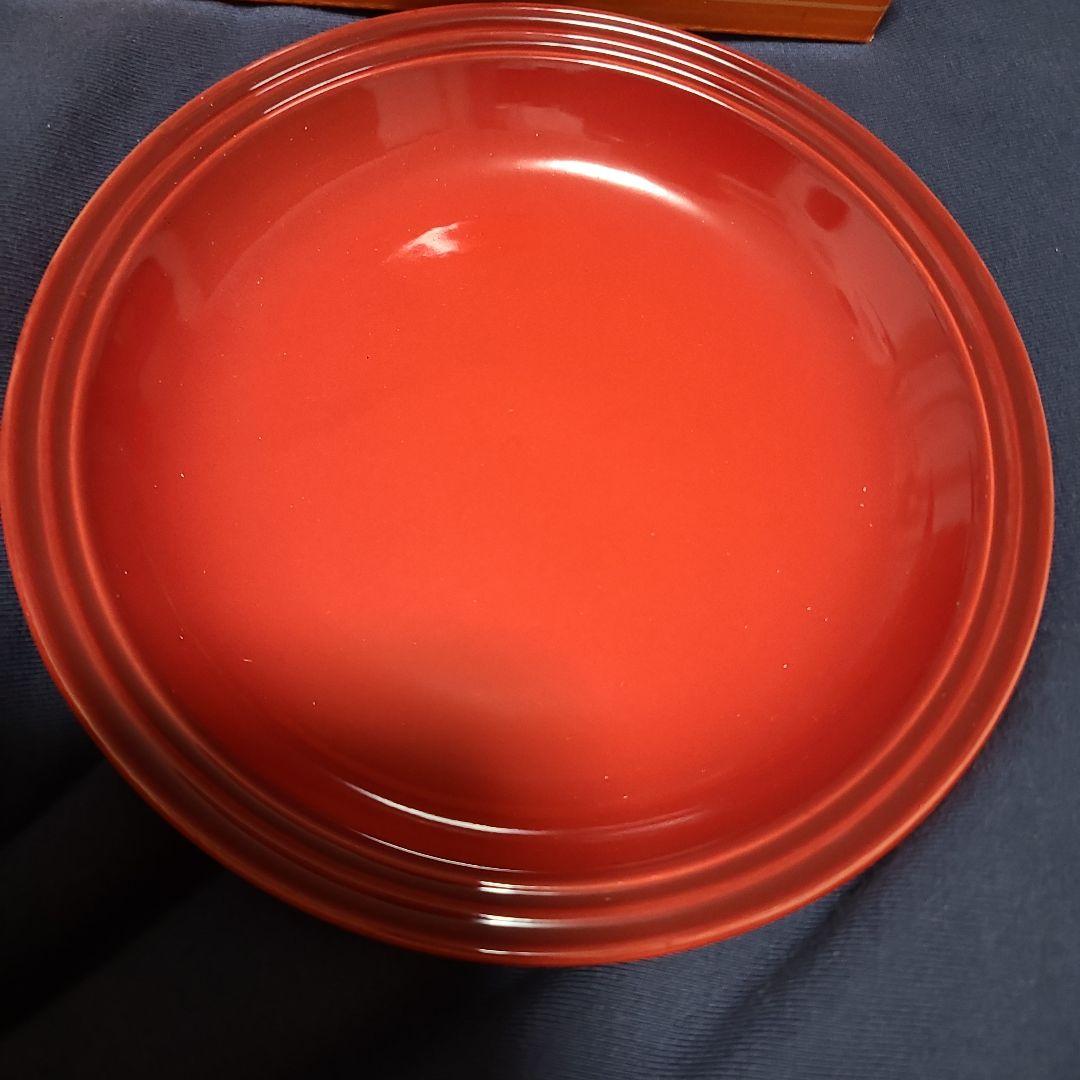 LE CREUSET　ルクルーゼ　お皿　15cm