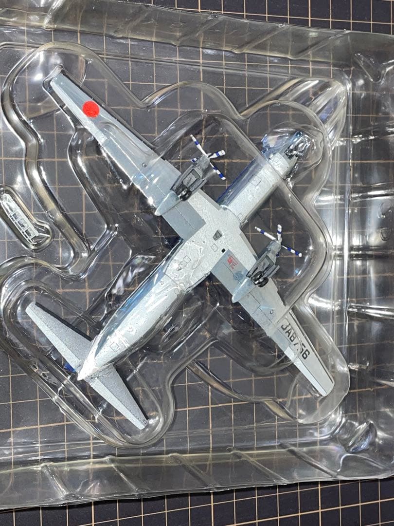 [美品]1/200 全日空商事 YS-11A 滑走路つき ラストフライト仕様