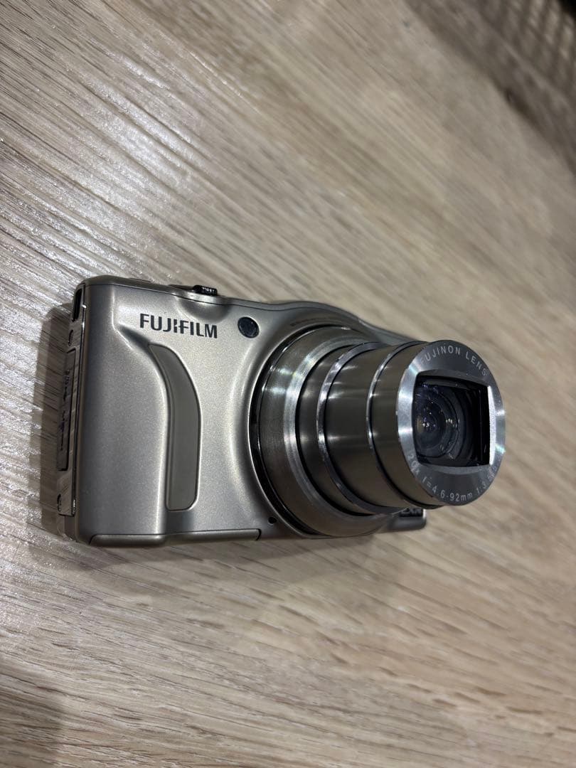FUJIFILM デジタルカメラ FinePix F800EXR