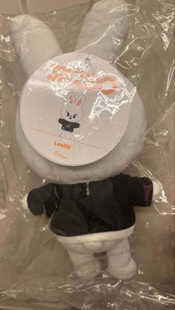 SKZOO　Leebit ぬいぐるみ 白ウサギ