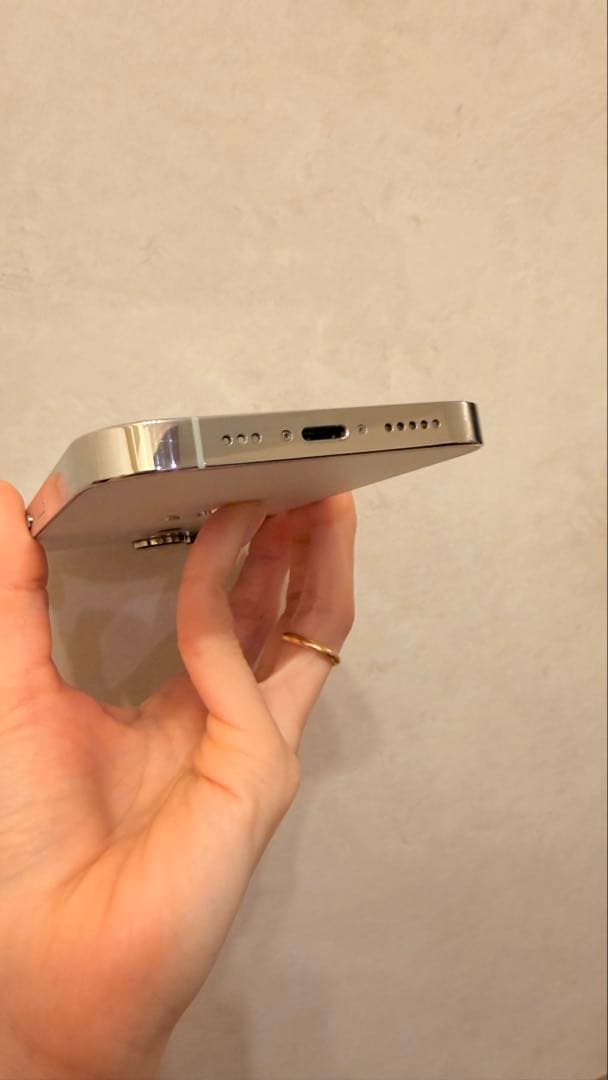 【美品】値下げ！iPhone 14 Pro 512GB シルバー 本体