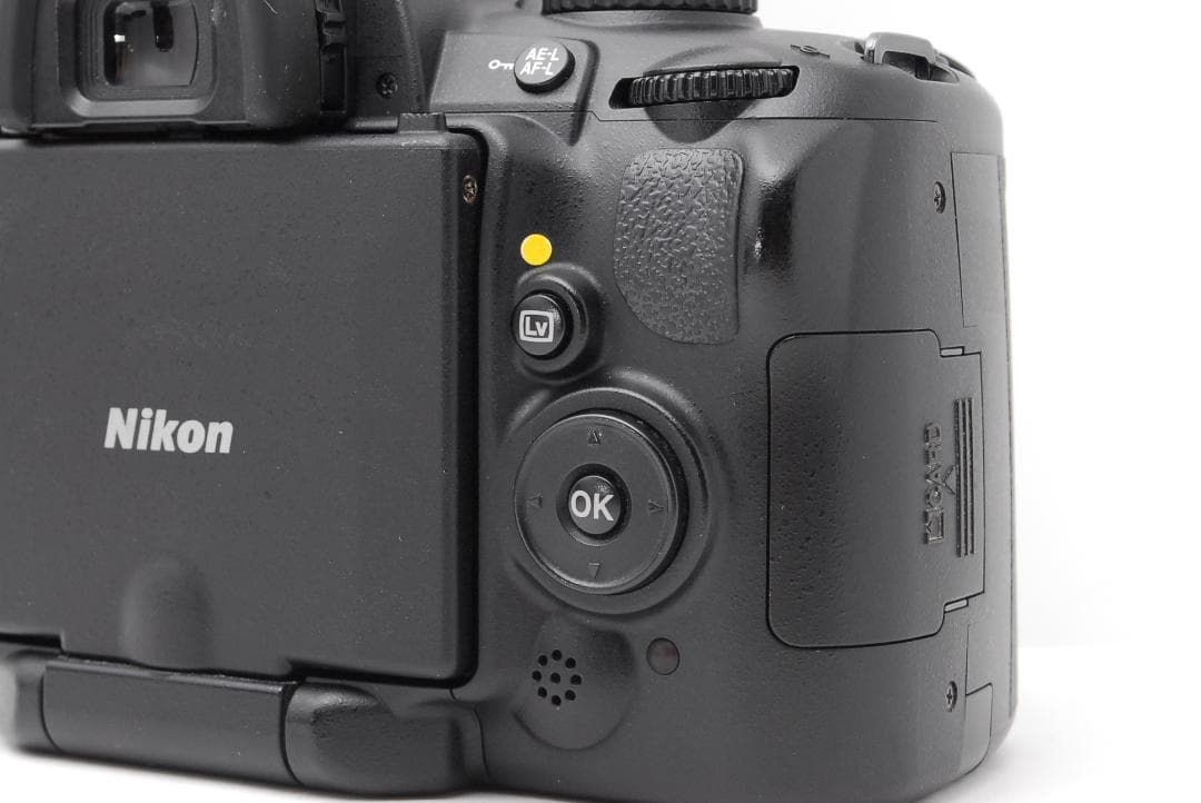 Nikon D5000　スマホ転送　自撮り　バリアングル液晶　動画対応　卒業