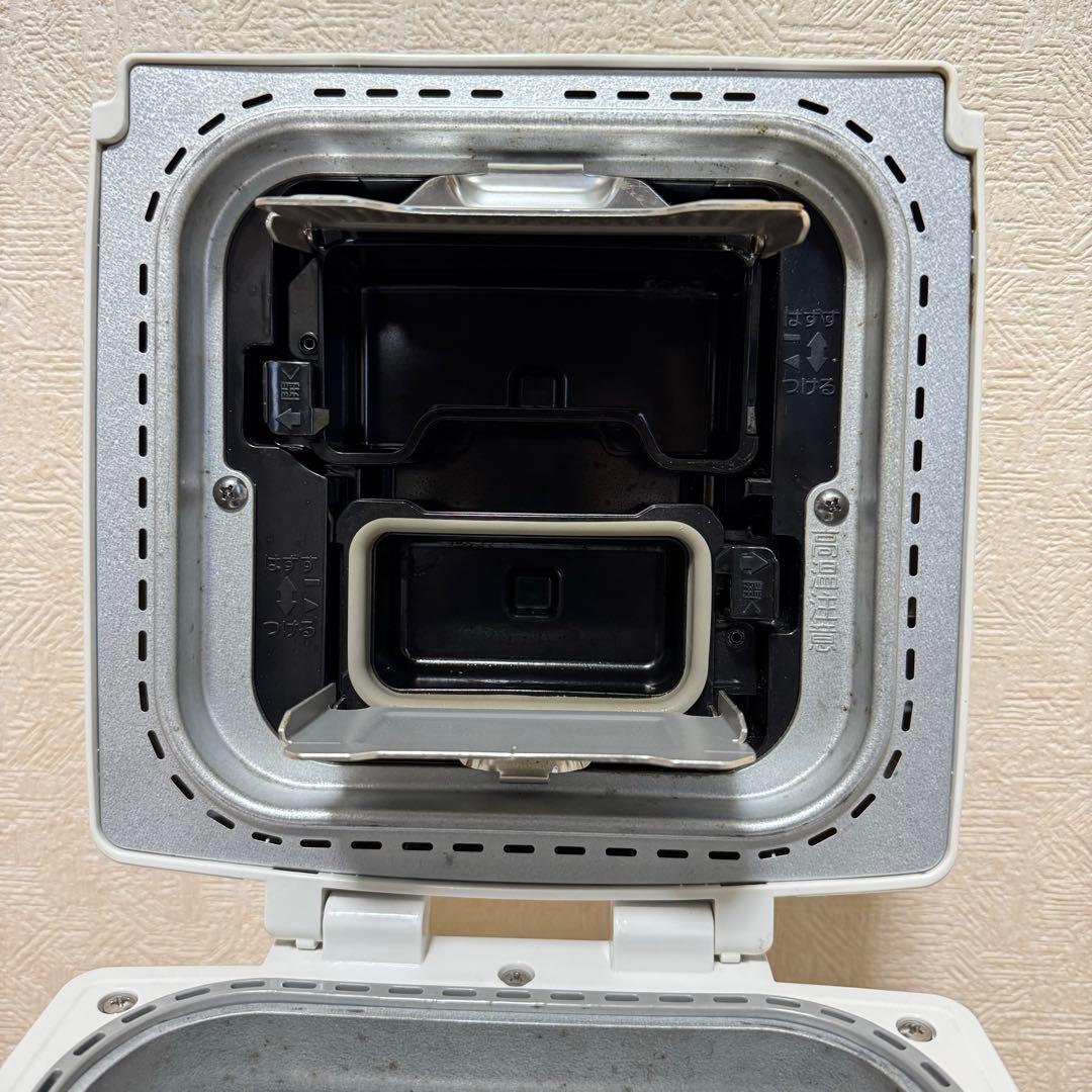 Panasonic ホームベーカリー GOPAN SD-RBM1001 ホワイト