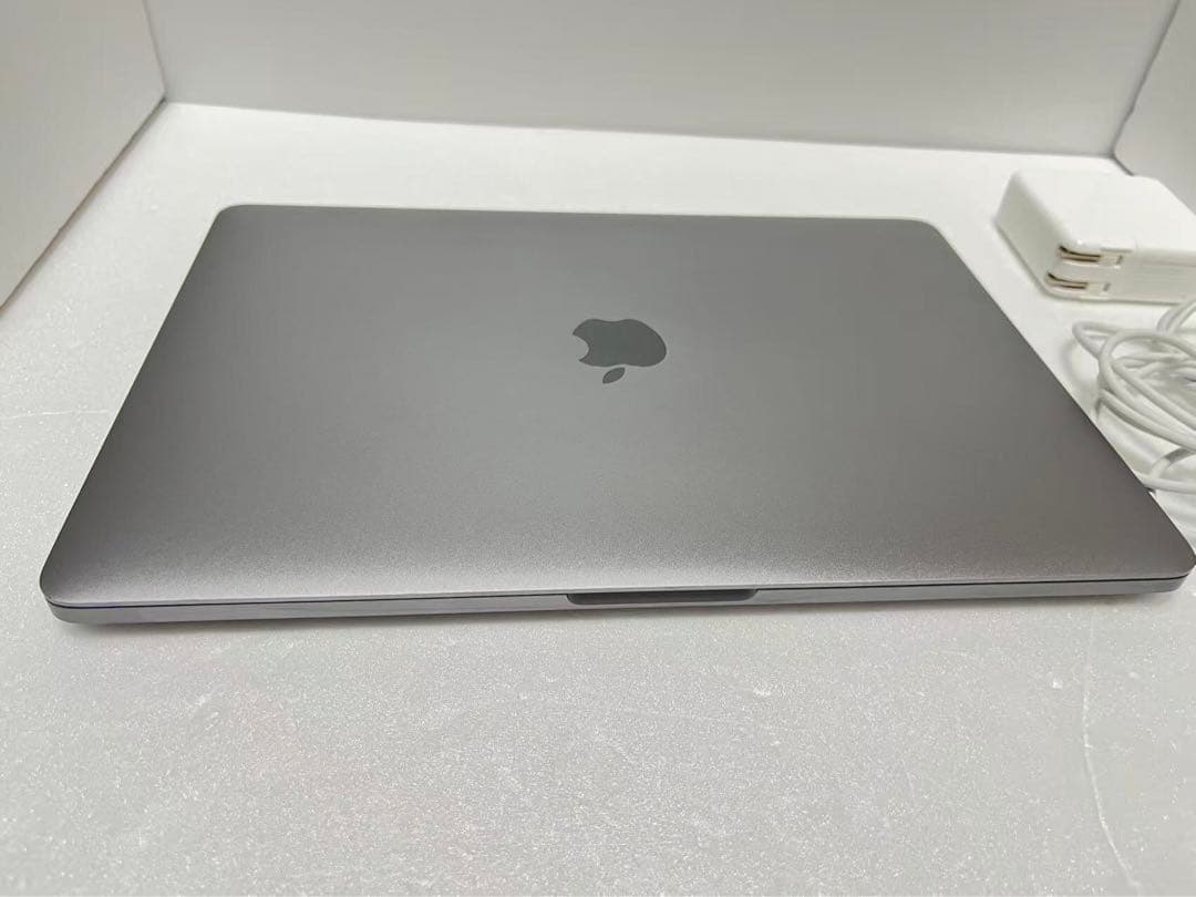 美品MacBook Pro M2 13インチ 2022 500GB/24GB