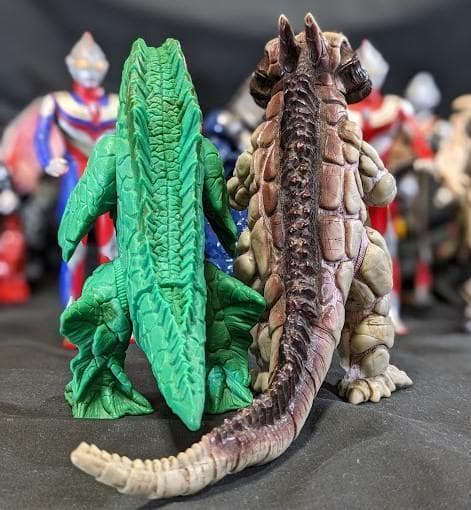 ウルトラマンティガ＆登場怪獣・宇宙人（バンダイ）ソフビフィギュア16体セット