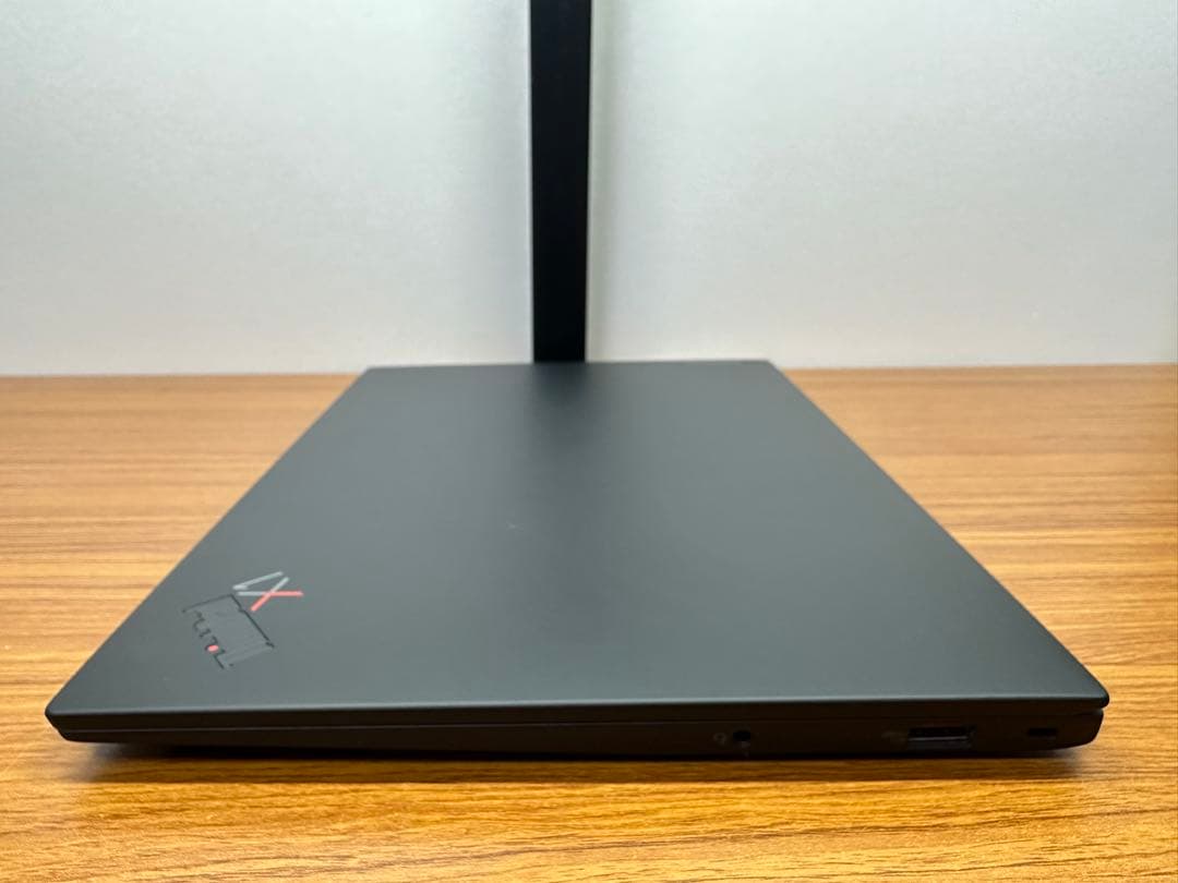 Windowsノート本体 Lenovo X1 Carbon Gen9 i7-1165G7 16Gb 512