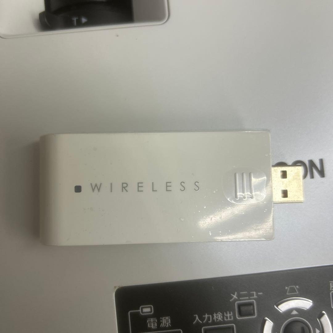 EPSON EMP-1715 プロジェクター 本体