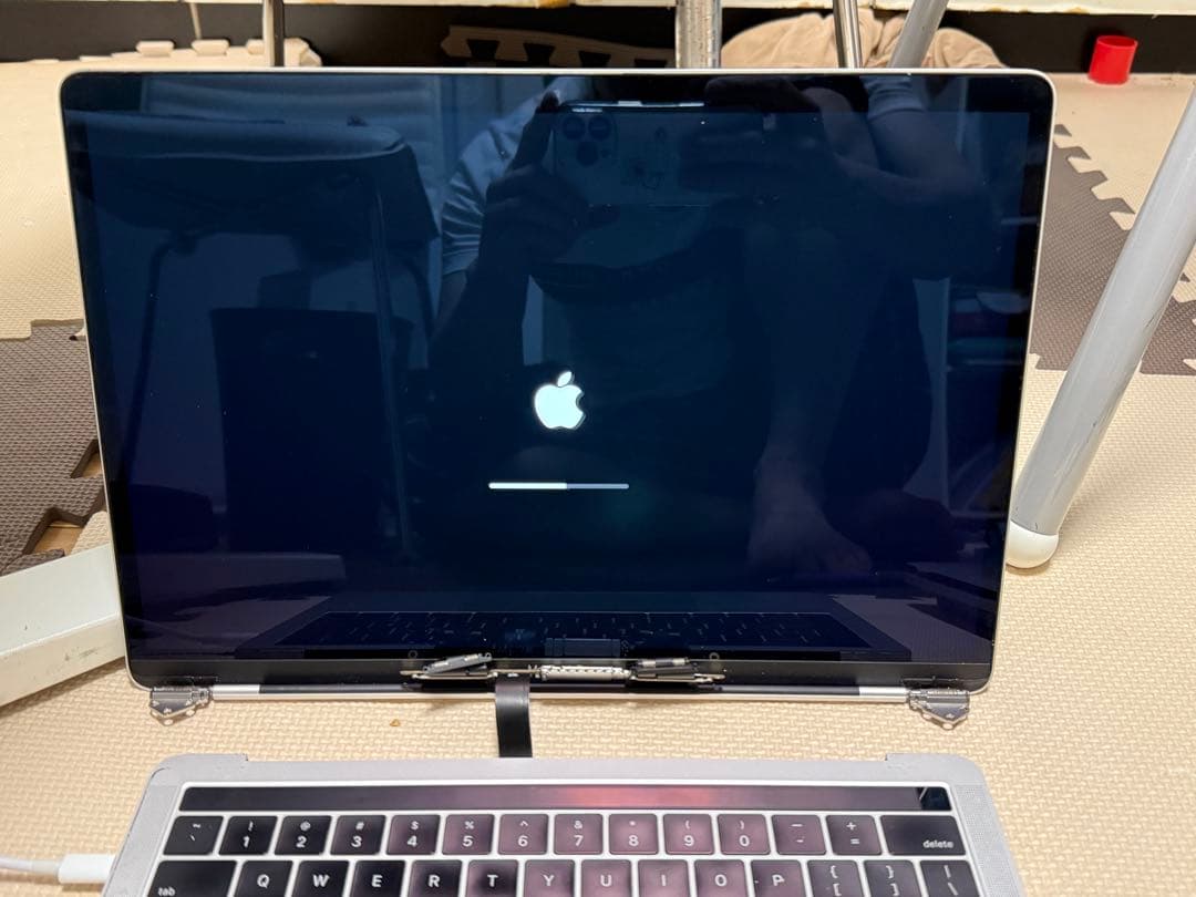 Apple MacBook Pro 15インチ A1990 LCDパネル 画面