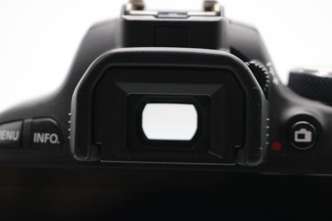 美品 【Canon EOS Kiss X7 ボディ】 オプション追加可能
