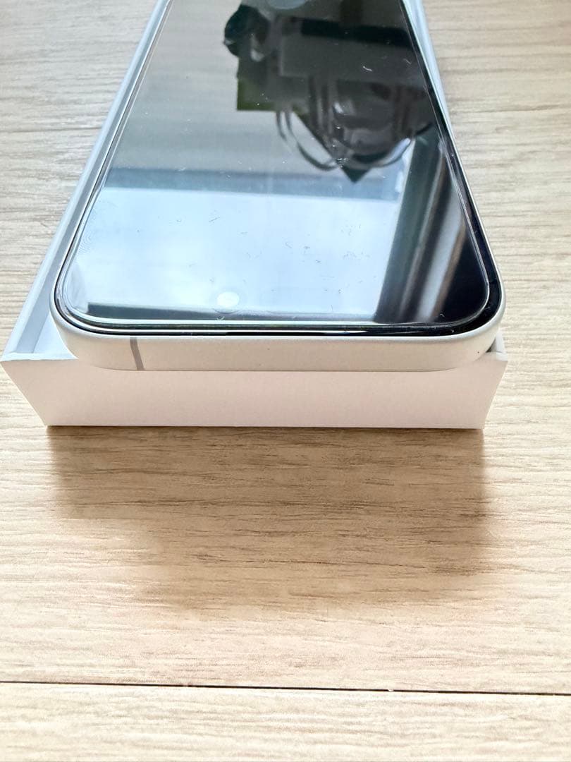 Apple iPhone 16 ホワイト 本体