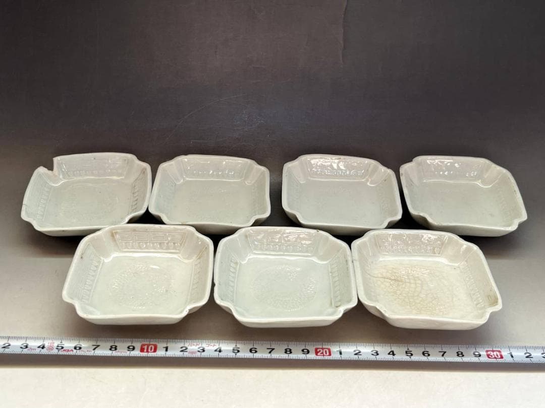 小皿■出石焼（江戸～明治）古い白磁四方皿角皿 7枚 龍 傷有 時代物 骨董品■