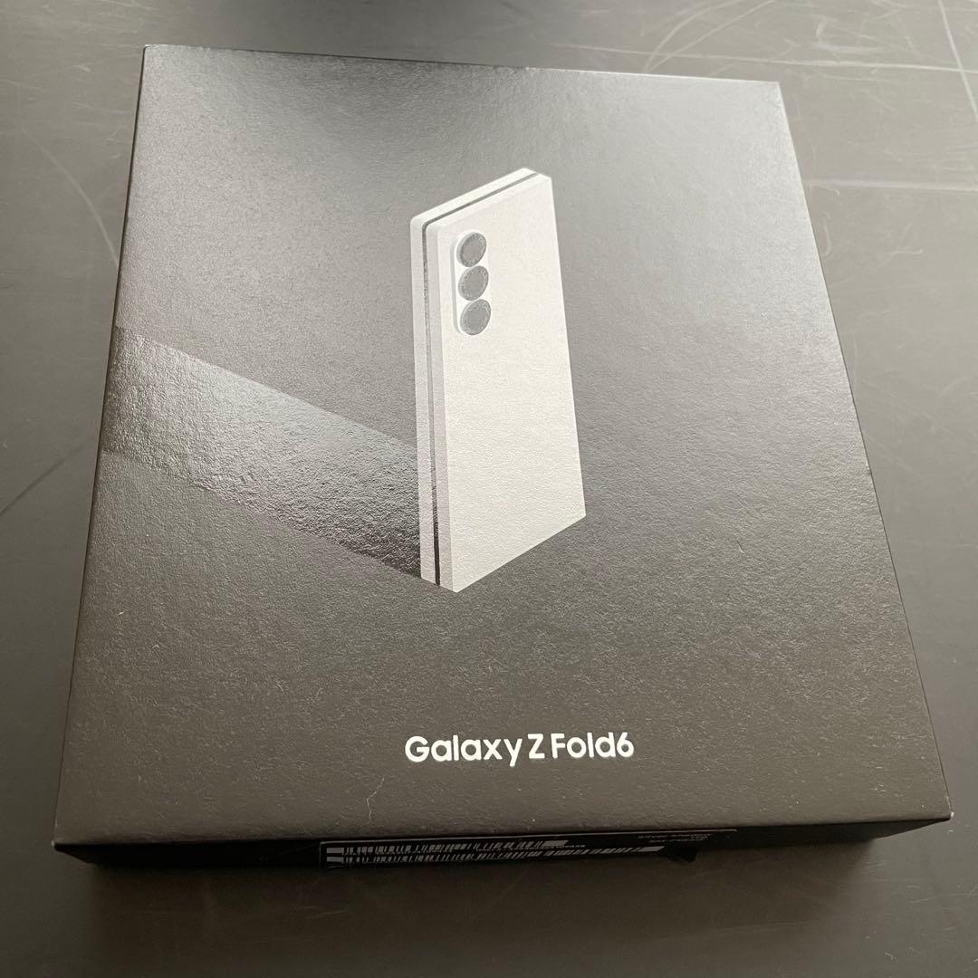 Galaxy Z Fold6 1TB シルバーシャドウ 国内版