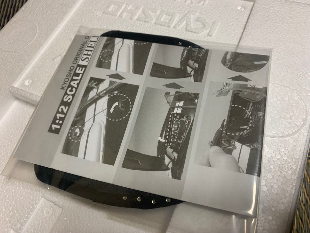 絶版完売品　京商SHELBY COBRA 427 S/C 1/12シルバー未展示