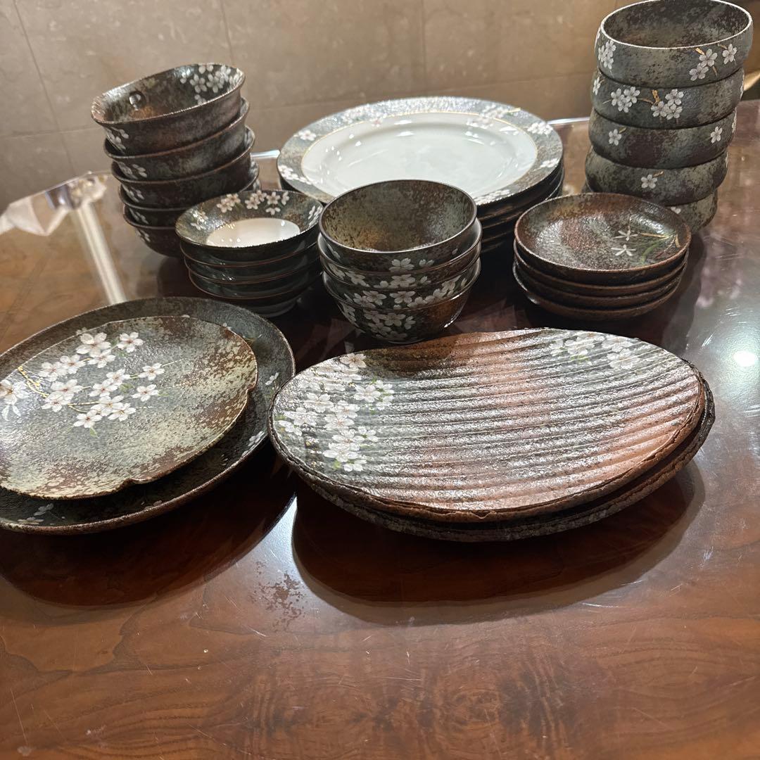 伝作窯　手描き花模様 陶器皿 4枚セット