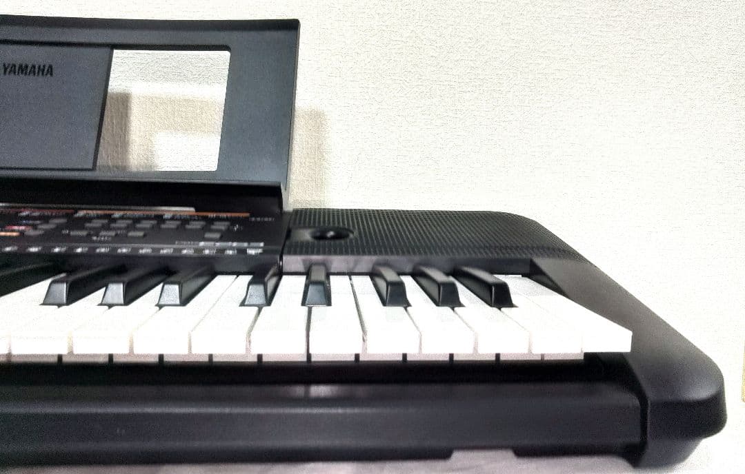 YAMAHA PORTATONE PSR-E263 電子キーボード