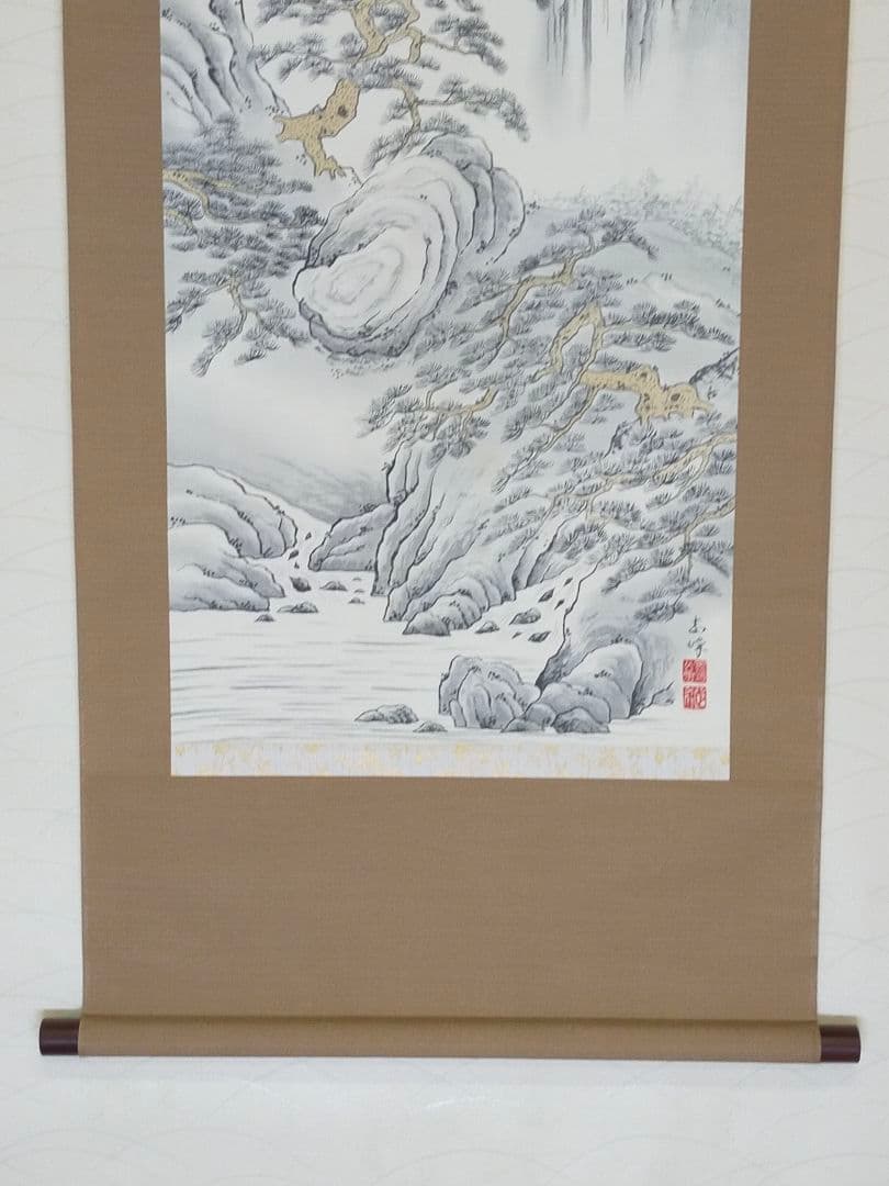 ♥☆彡♥　未使用　♥日本画♥　掛軸　山水図【志峰】共箱付き　掛け軸　骨董　古玩