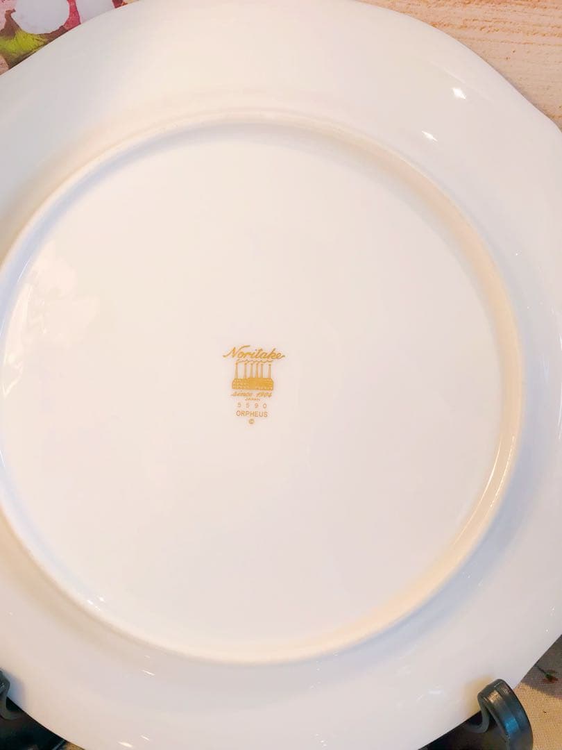 ノリタケ ゴールデンシンプリシティ 大皿　27センチ