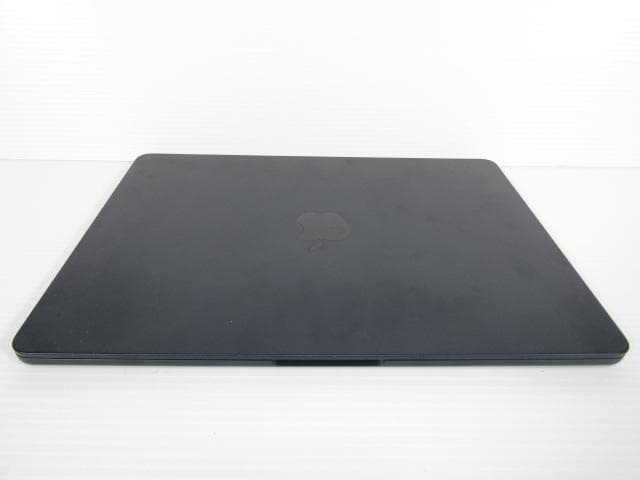 I*h様 Apple M2 2022年 MacBook air 13インチ 24