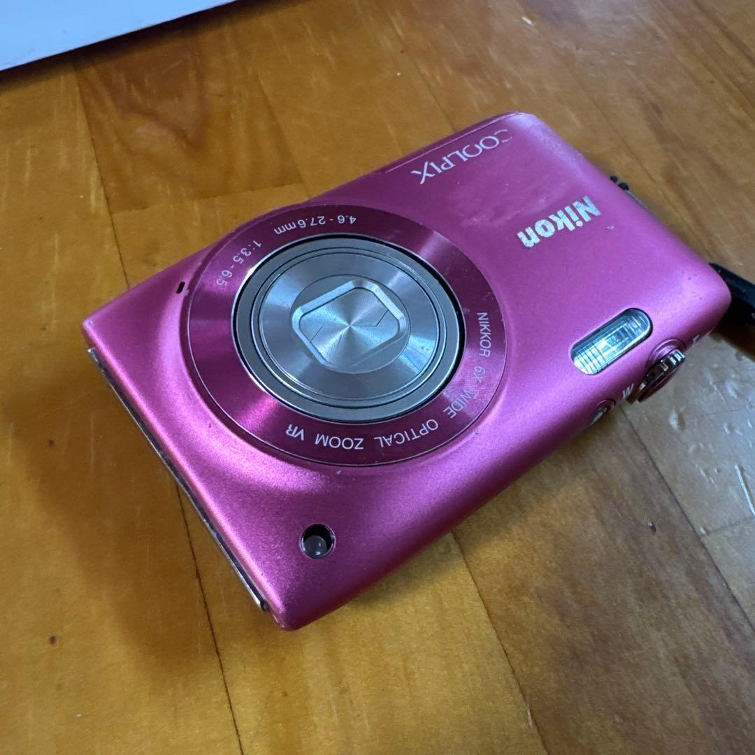 Nikon COOLPIX S3300 デジカメ