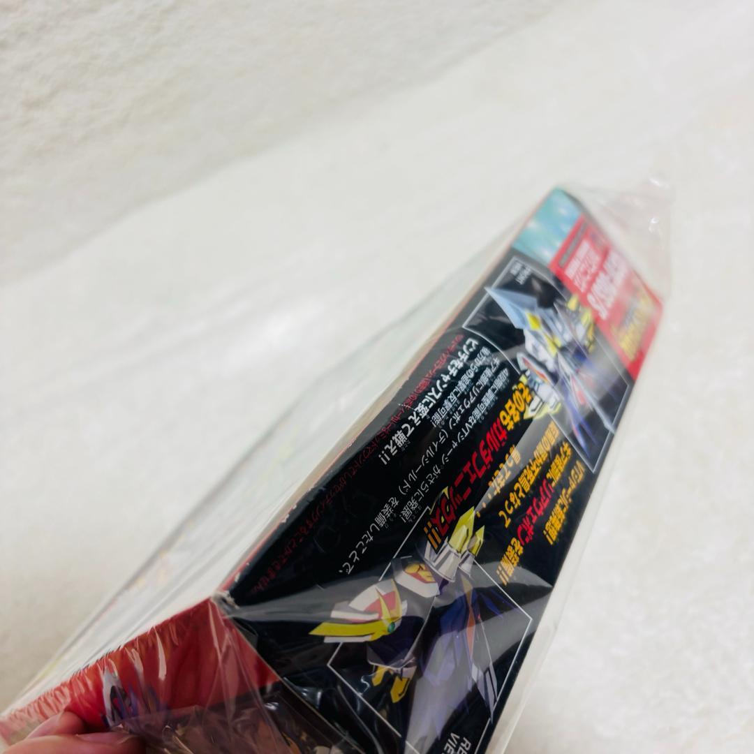 【未開封】バンダイ 1/1 激闘!クラッシュギアTURBO ガルダフェニックス