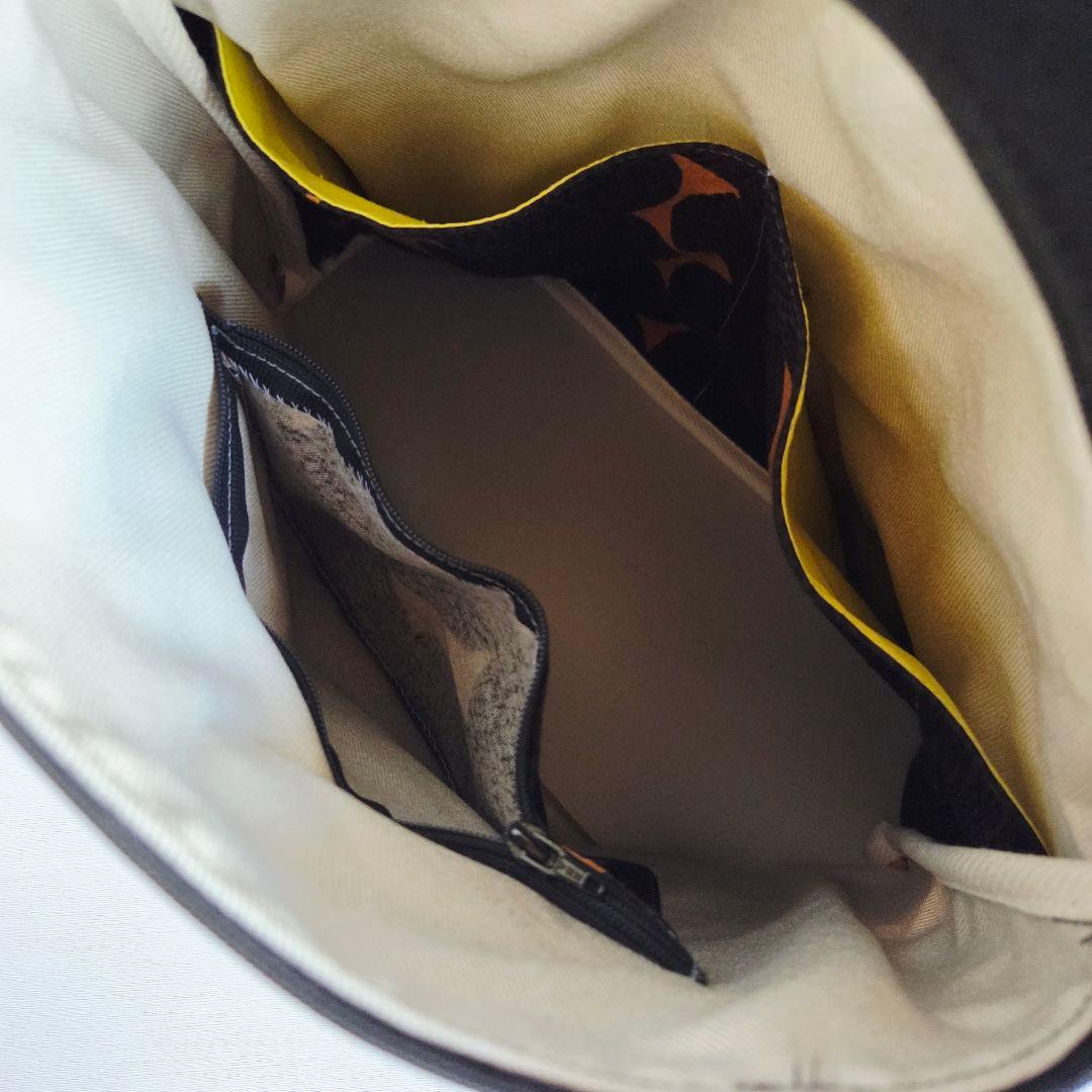 楕円底リュック(L)　あんぱん柄帆布　ハンドメイド