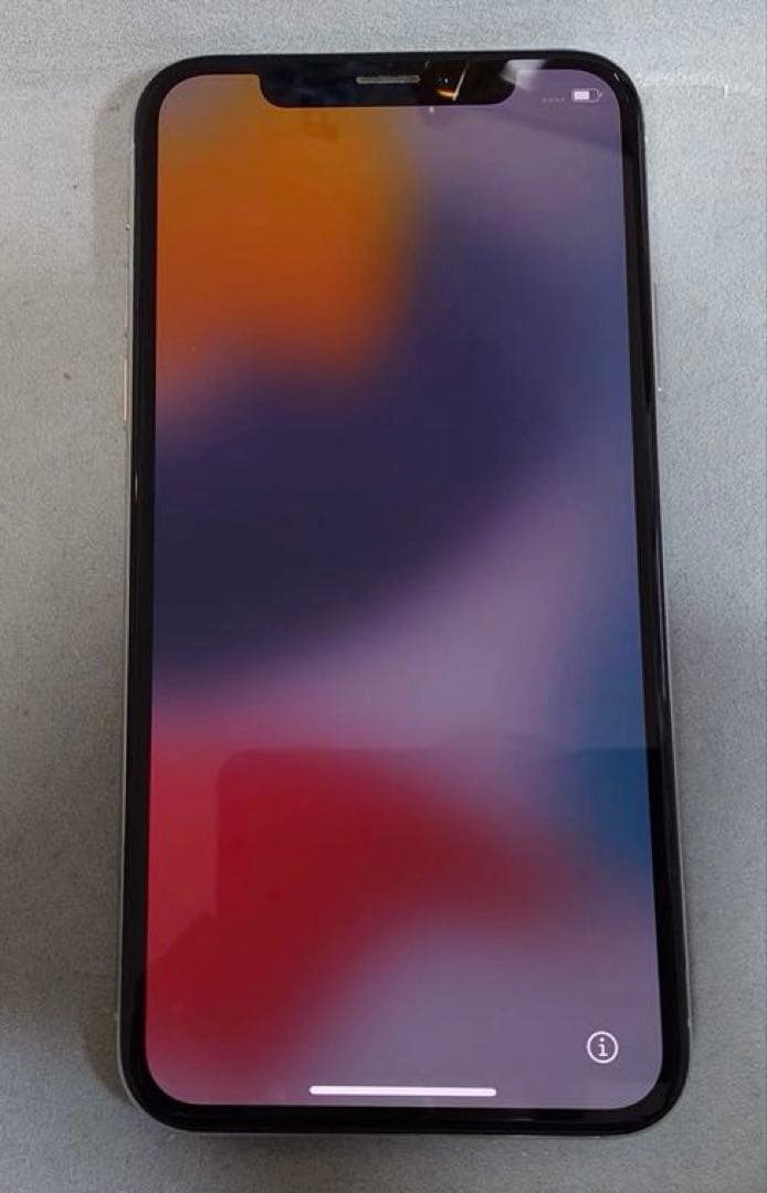 iPhone X 64GB シルバー ホワイト