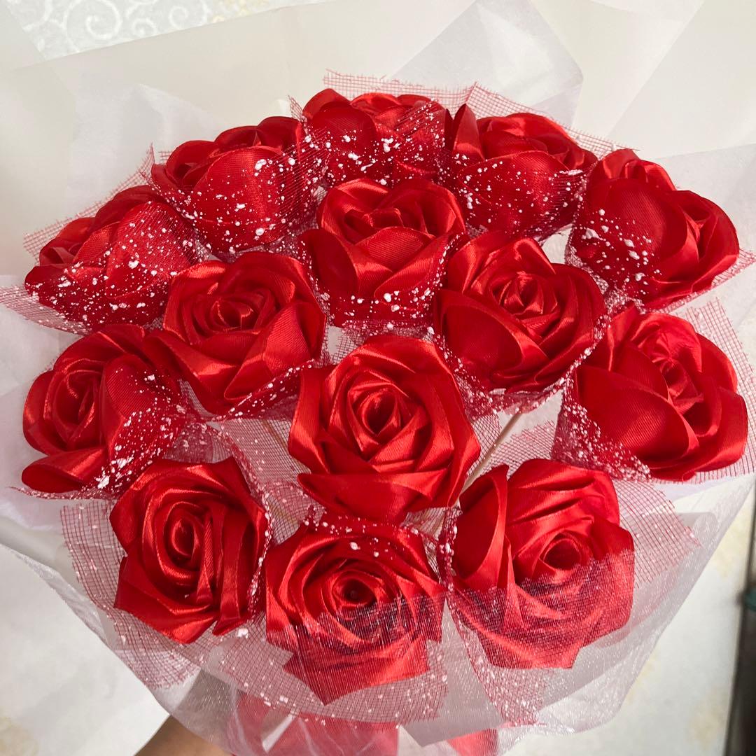 14本赤い薔薇ブーケ　アートフラワー プレゼント お祝い 枯れない花 特別な人へ