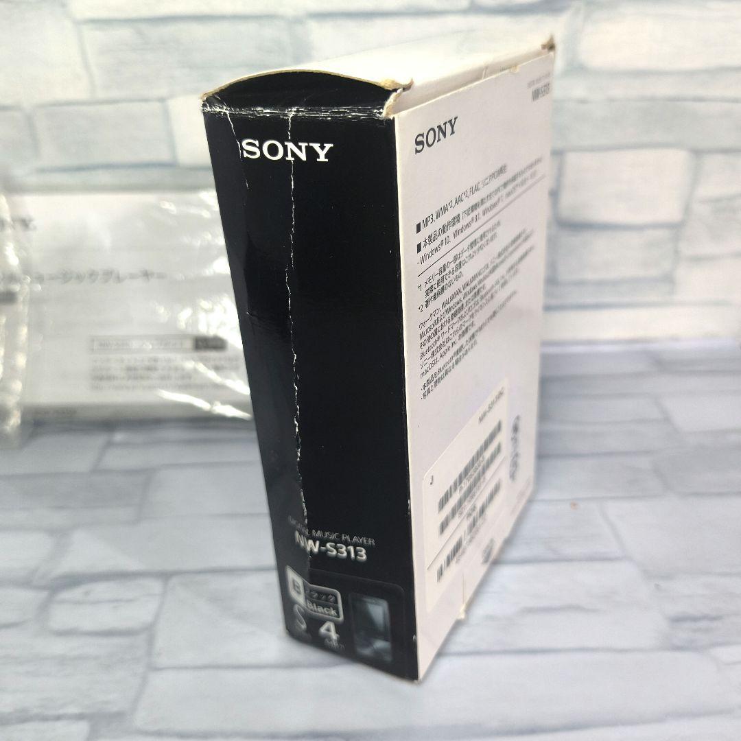 美品　SONY NW-S313 ソニーウォークマン4GB　ブラック　動品