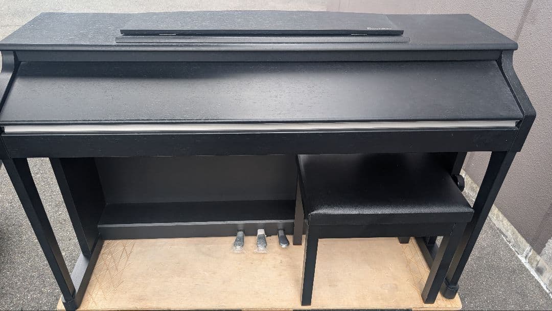 送料込み KAWAI 人気の木製鍵盤 電子ピアノ CA15B 2013年製激美品