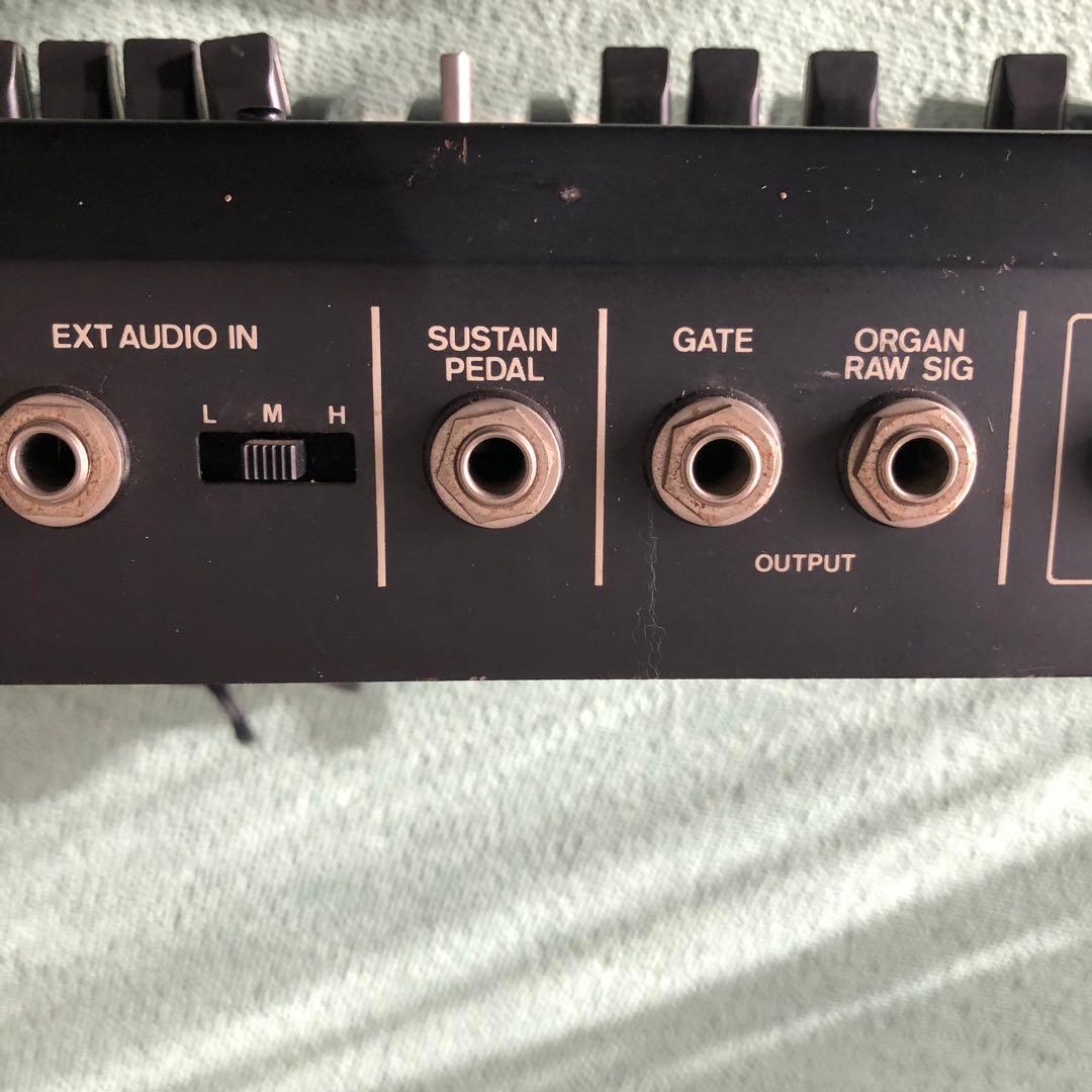 マ*ド様 Roland RS-09 ビンテージ