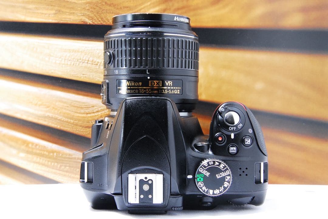 【初心者おすすめ】ニコン Nikon D3300 レンズキット VR II
