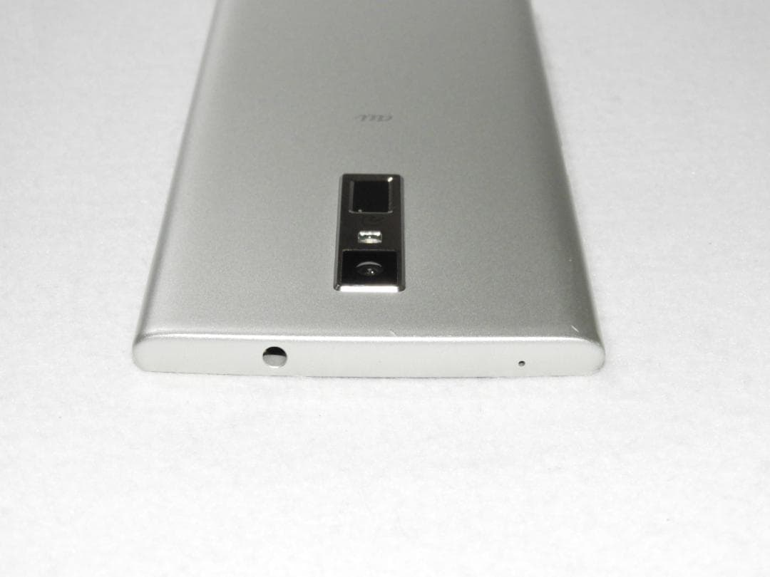 KYOCERA URBANO V04 KYV45 au SIMフリー