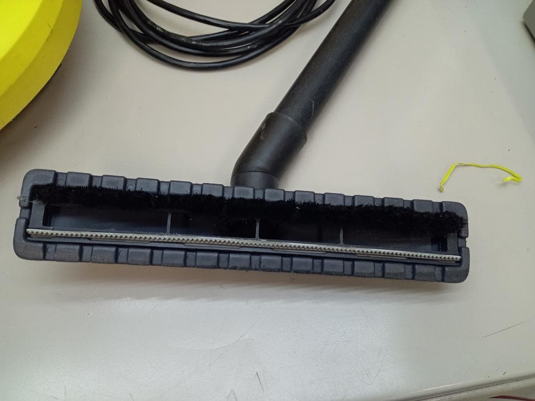 KARCHER　ケルヒャー　乾湿両用　バキュームクリーナー　A2254 Me