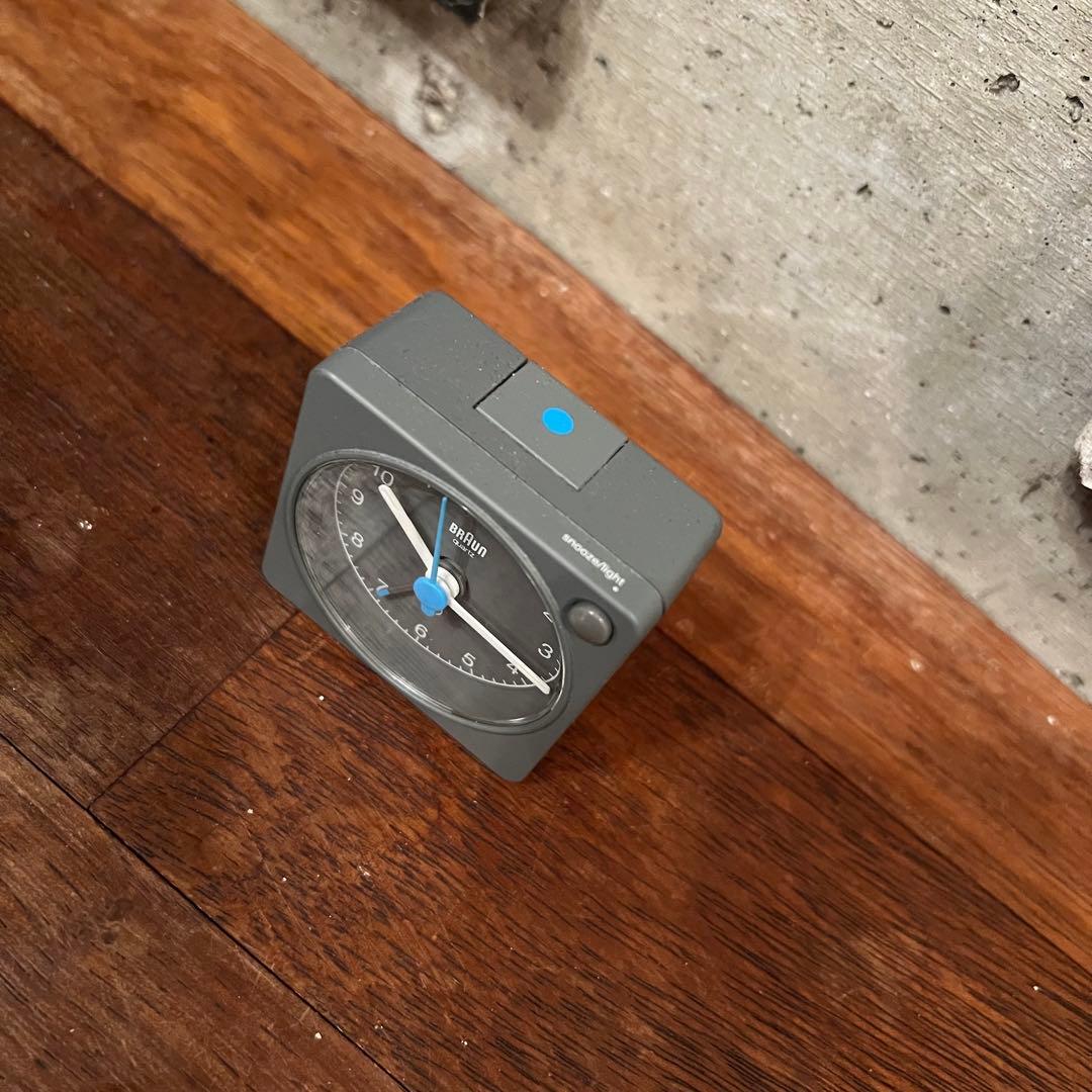 インテリア時計 BRAUN Travel alarm clock FRAGMENT