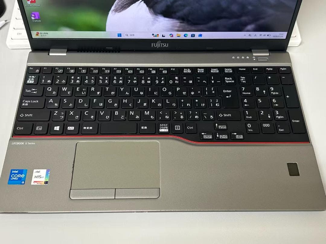 富士通ノートPC Windows11 i5-11世代 SSD オフィス付き