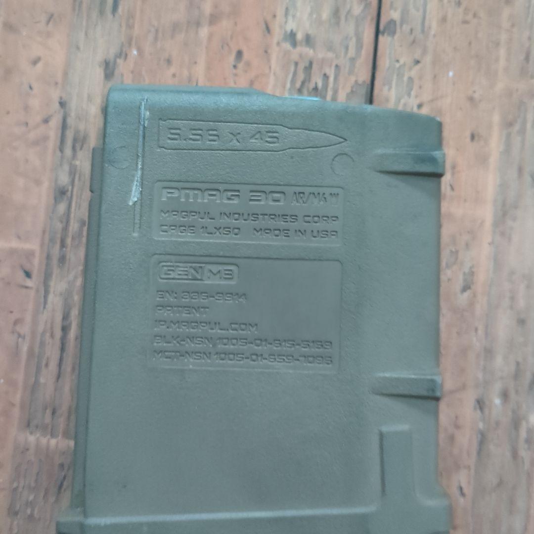 米軍　MAGPUL PMAG M4 両窓 5.56mm 30連 マガジン　⑧