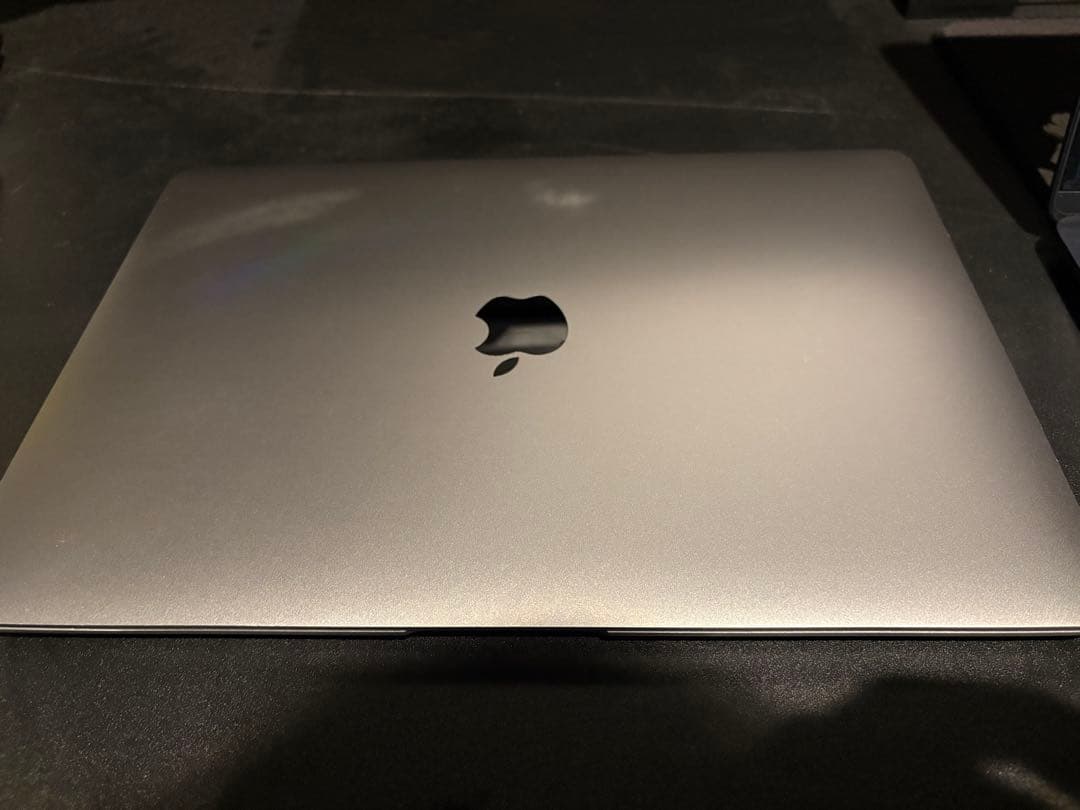 【ジャンク】2020 M1 MacBook Air 512GB 外部モニタ使用可