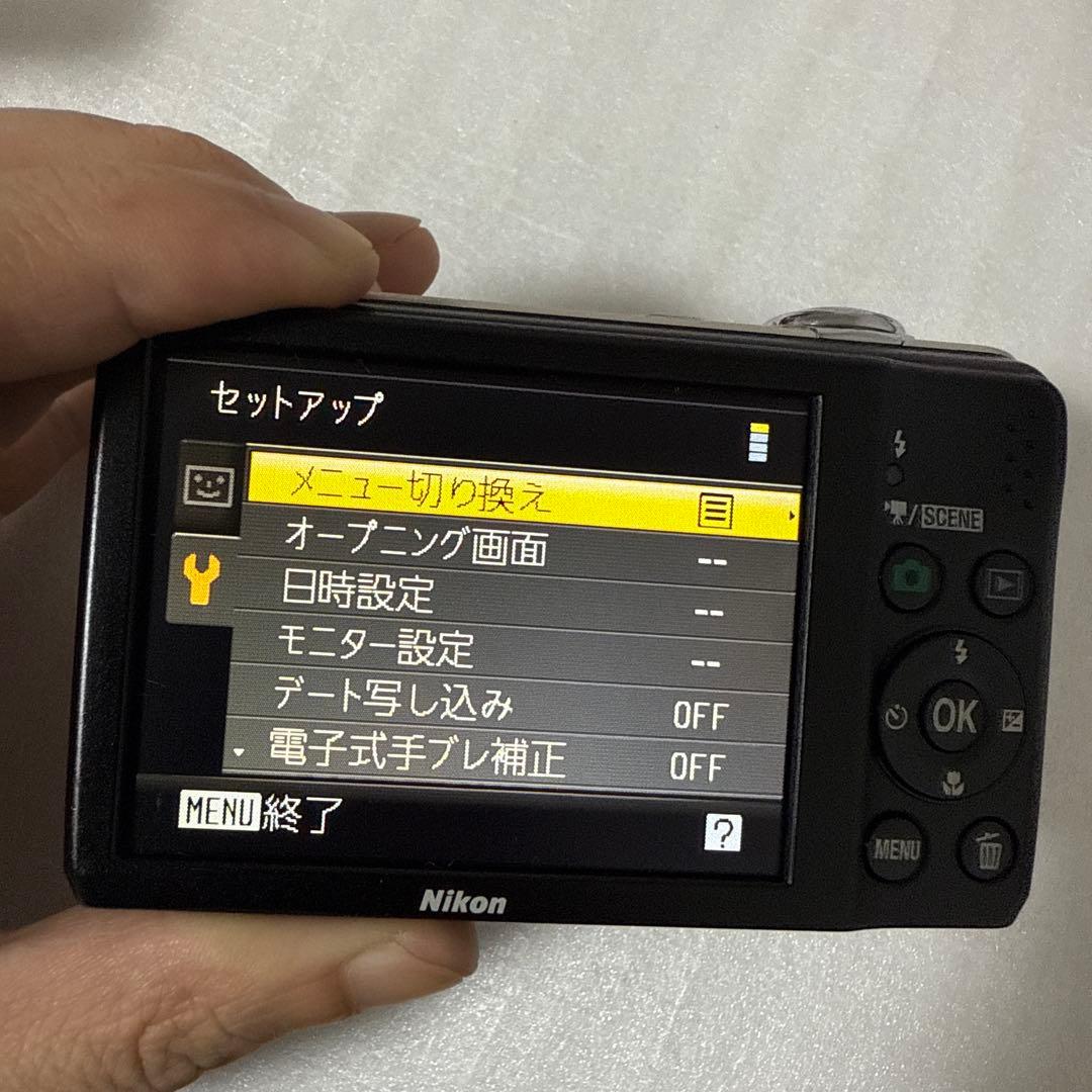 ❗️激安価格❗️デジカメ　本体　Nikon Coolpix L22