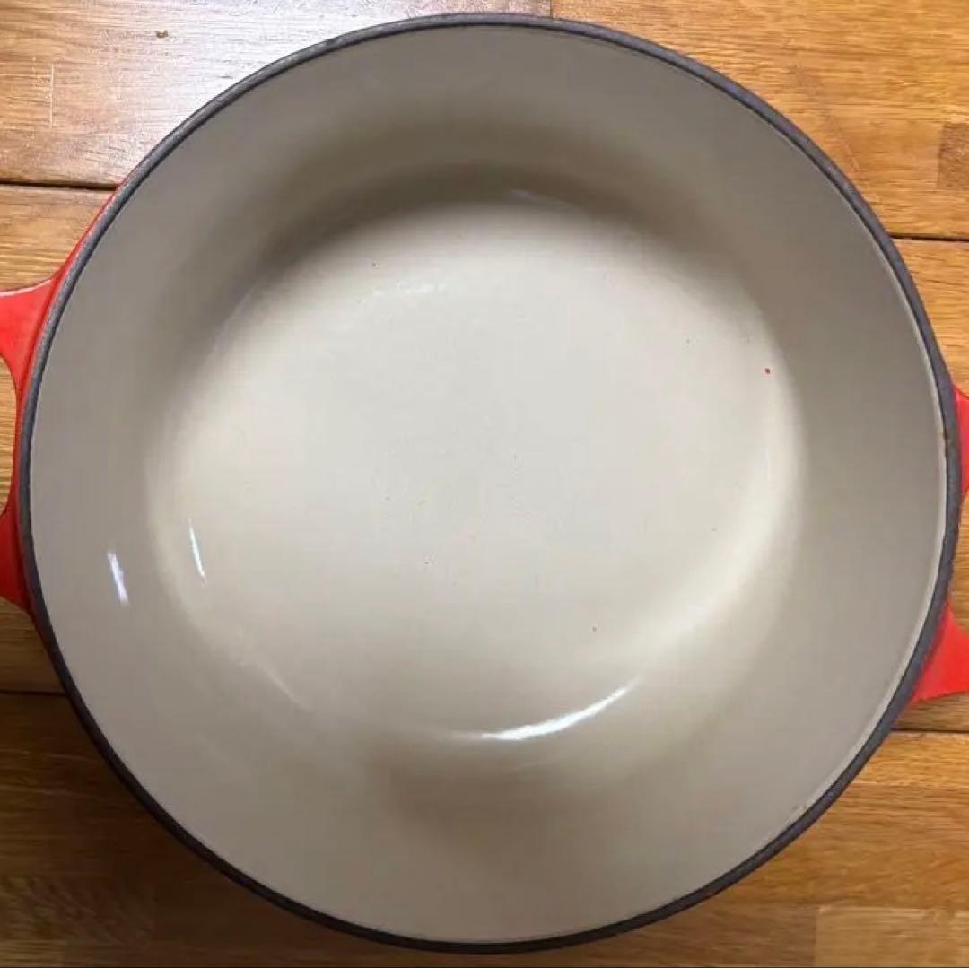 最終値下げ！ ル・クルーゼ　ココットロンド20cm チェリーレッド