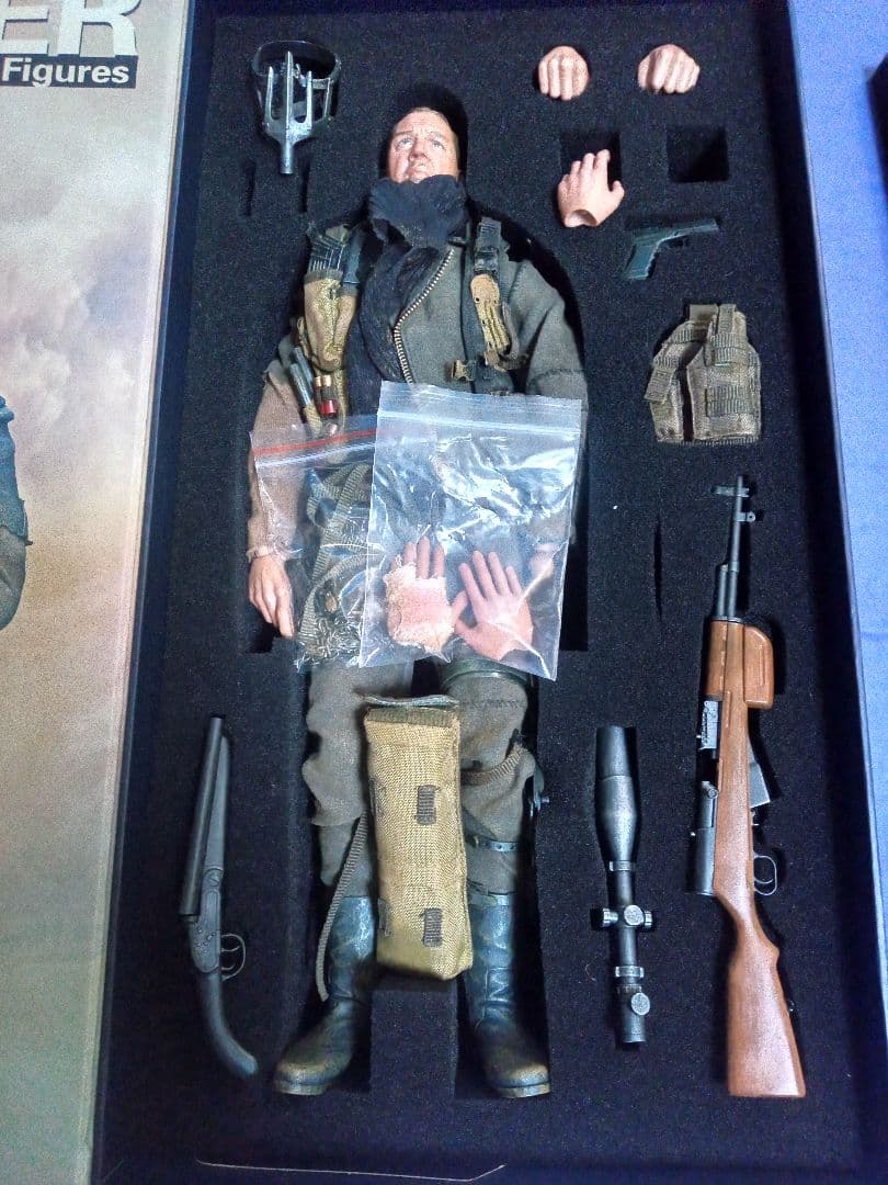 1/6 二代目MAX トム・ハーディ フィギュア/MADMAX FURYROAD