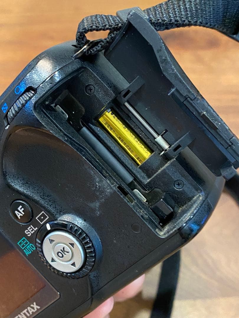 PENTAX ist D 初代　デジタル一眼　18-55オマケレンズ　※注