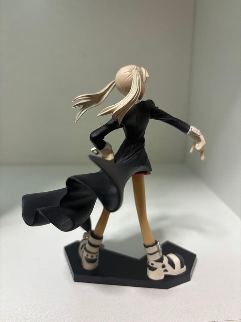 ソウルイーター マカ　トレーディングアーツ　フィギュア