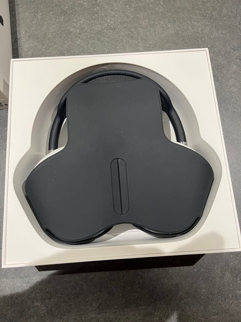 AirPods Max 本体