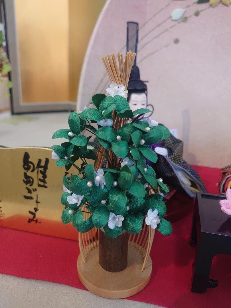 ●タイムセール●新品●　おひなさまセット　紬風衣装と和紙屏風