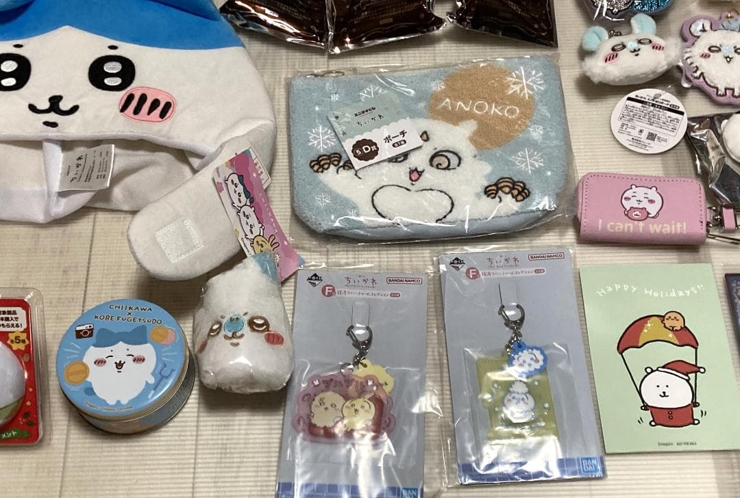 ちいかわ　グッズ まとめ売り　フィギュア　キーホルダー　マグカップ　ポーチ　他
