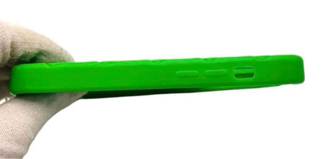 美品【ボッテガヴェネタ】iPhoneケース14pro